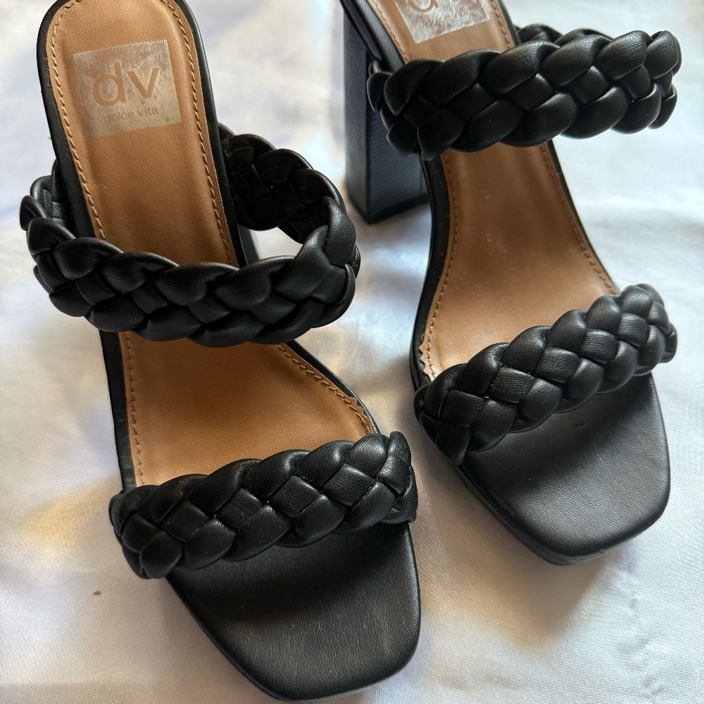 Dolce Vita Black Peggy Size 7 Platform Slides
